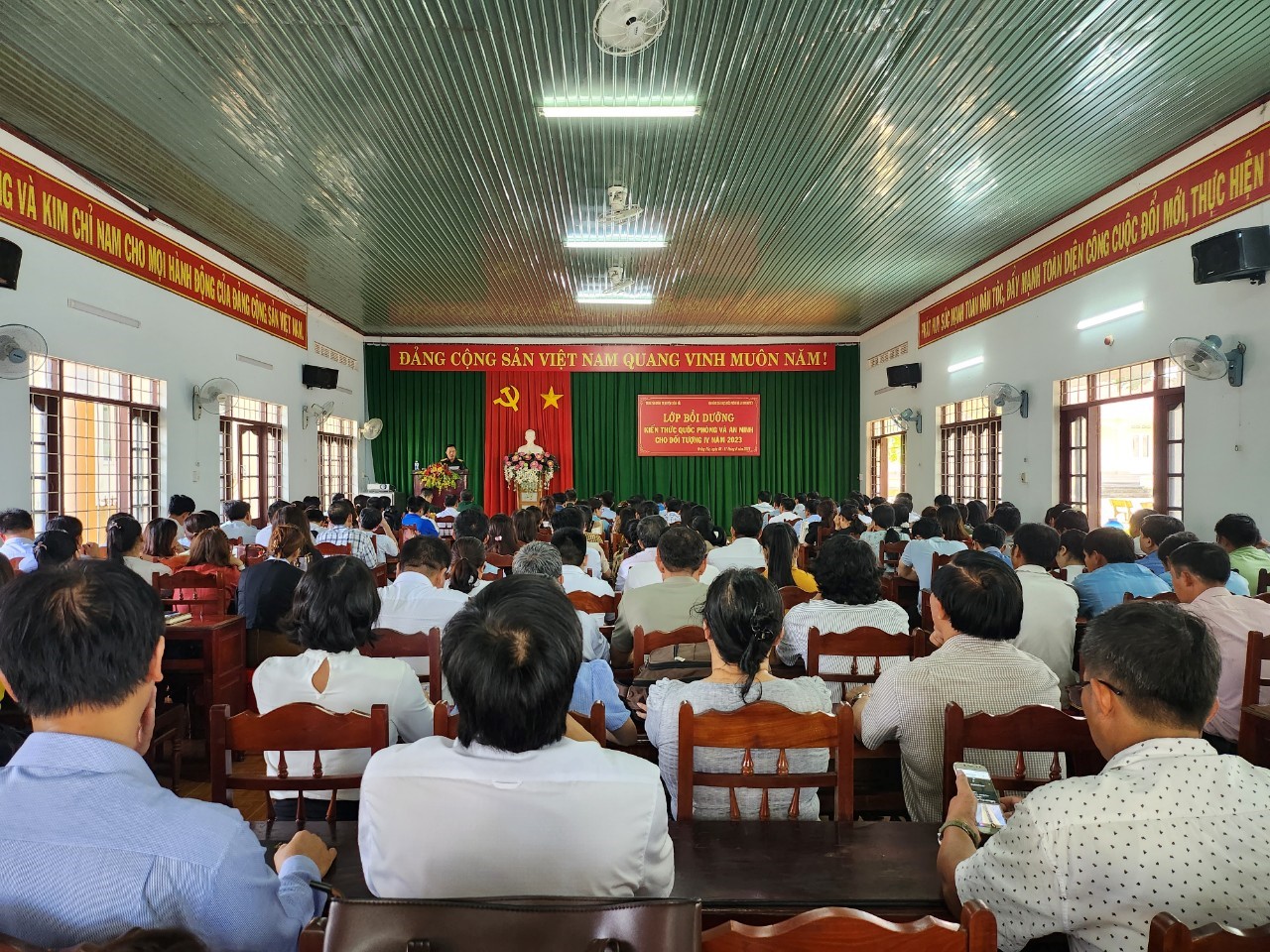 Bế mạc lớp bồi dưỡng kiến thức quốc phòng và an ninh cho đối tượng IV năm 2023.