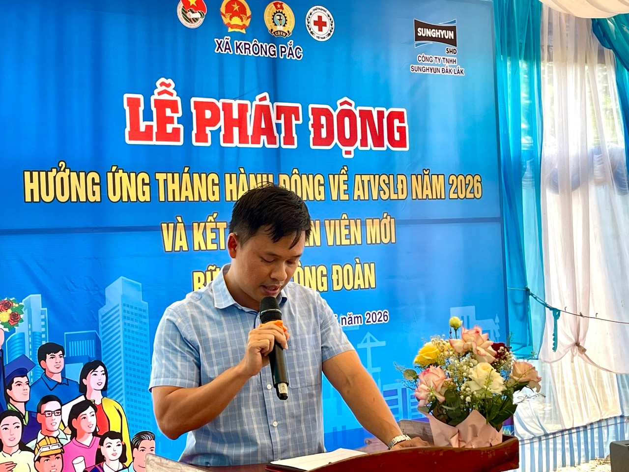 thang-cong-nhan-1