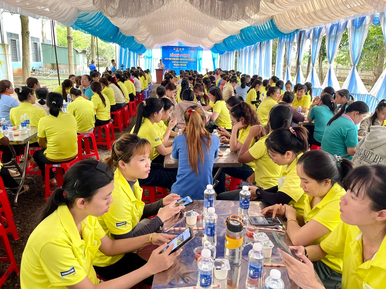 thang-cong-nhan-2