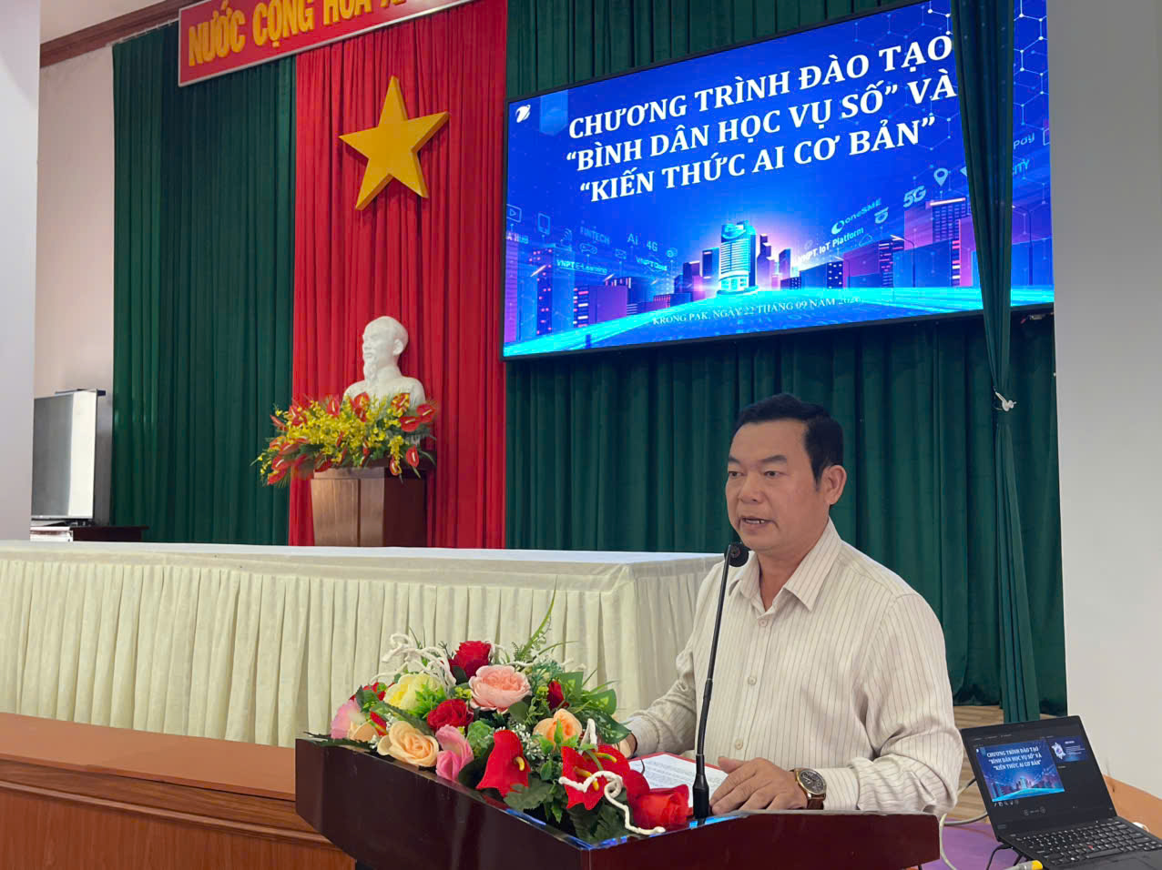 Xã Krông Pắc tập huấn kỹ năng ứng dụng trí tuệ nhân tạo cho Tổ công nghệ số cộng đồng